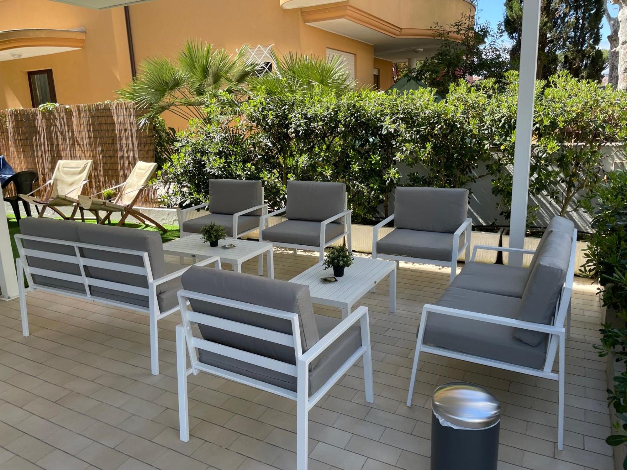 Hotel Barbiani Riccione Exterior photo