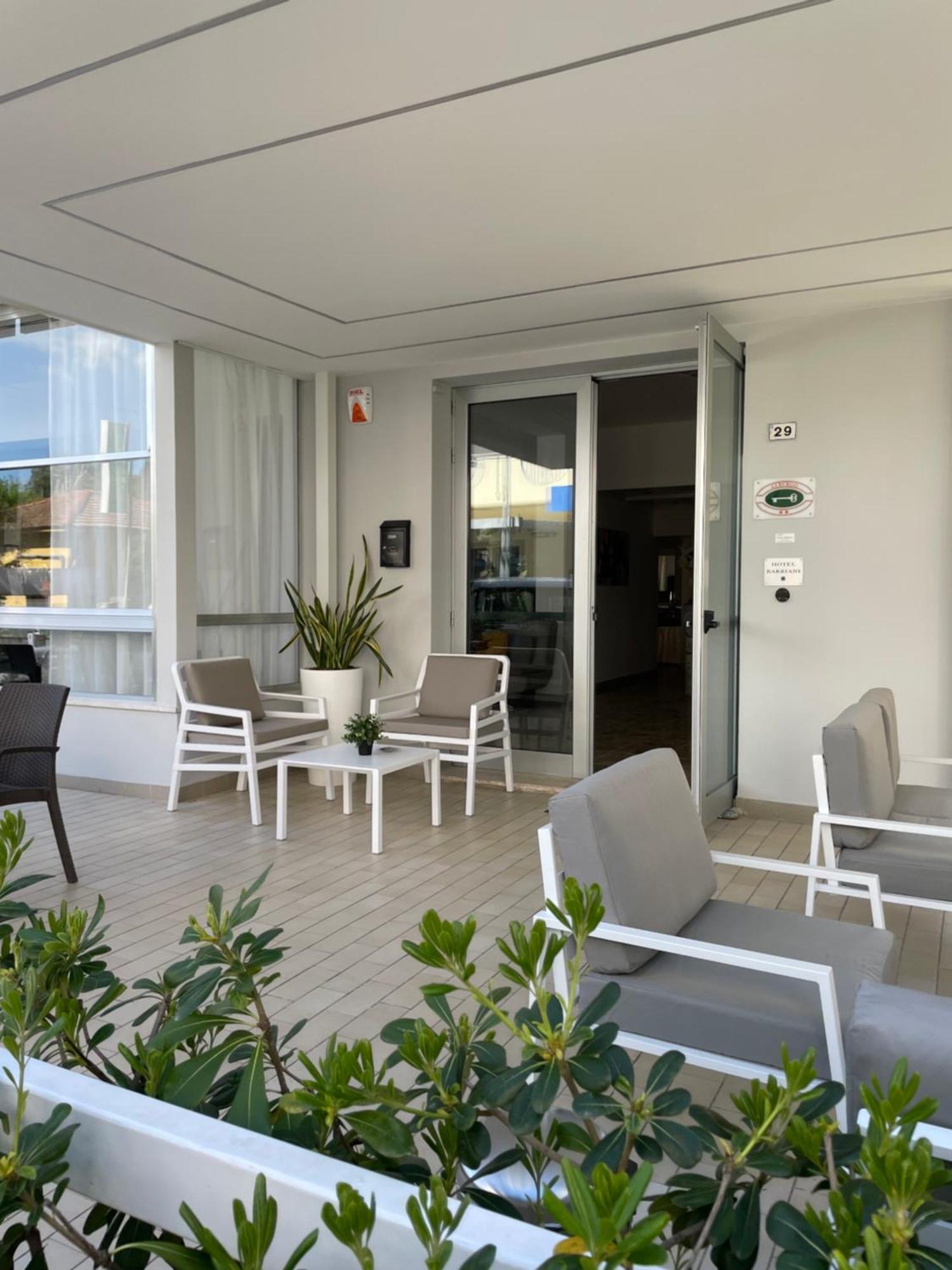 Hotel Barbiani Riccione Exterior photo