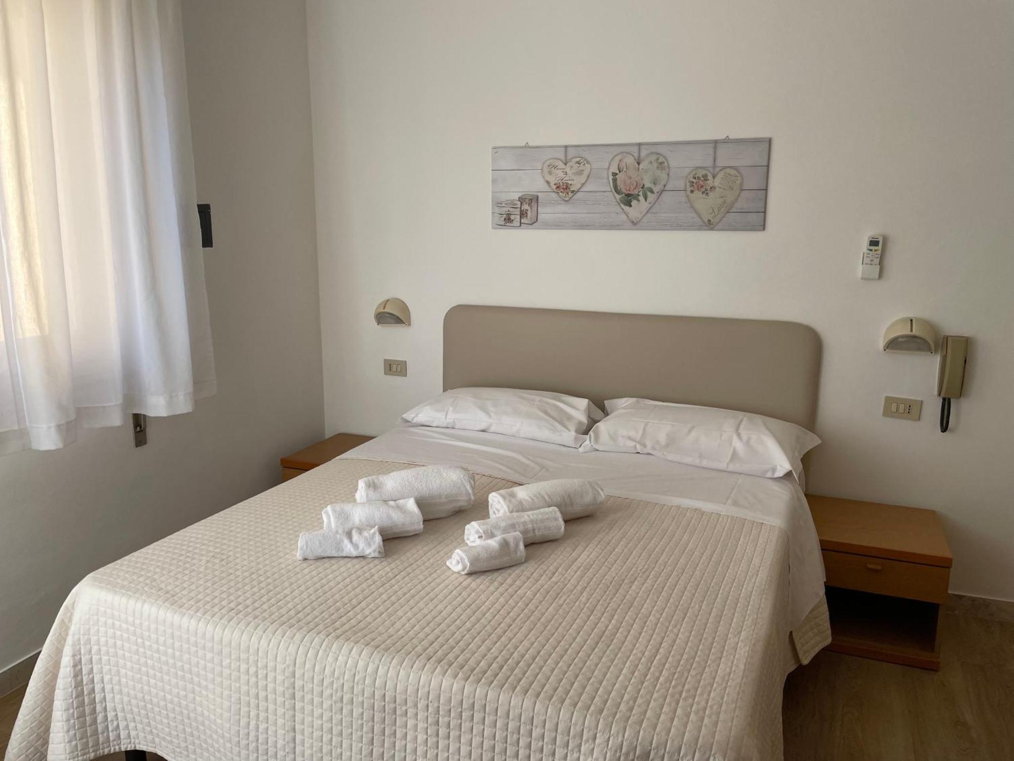 Hotel Barbiani Riccione Exterior photo