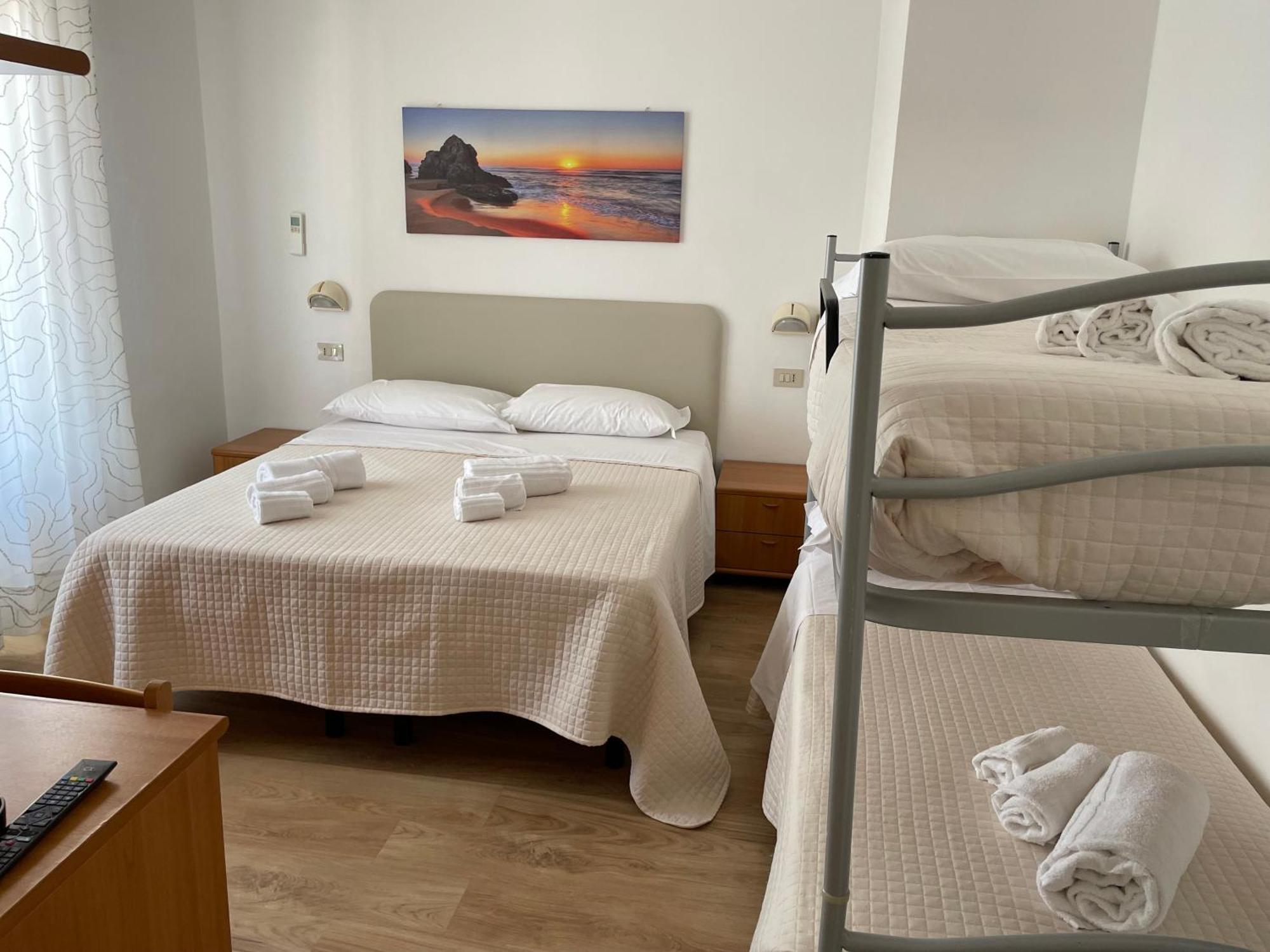 Hotel Barbiani Riccione Exterior photo