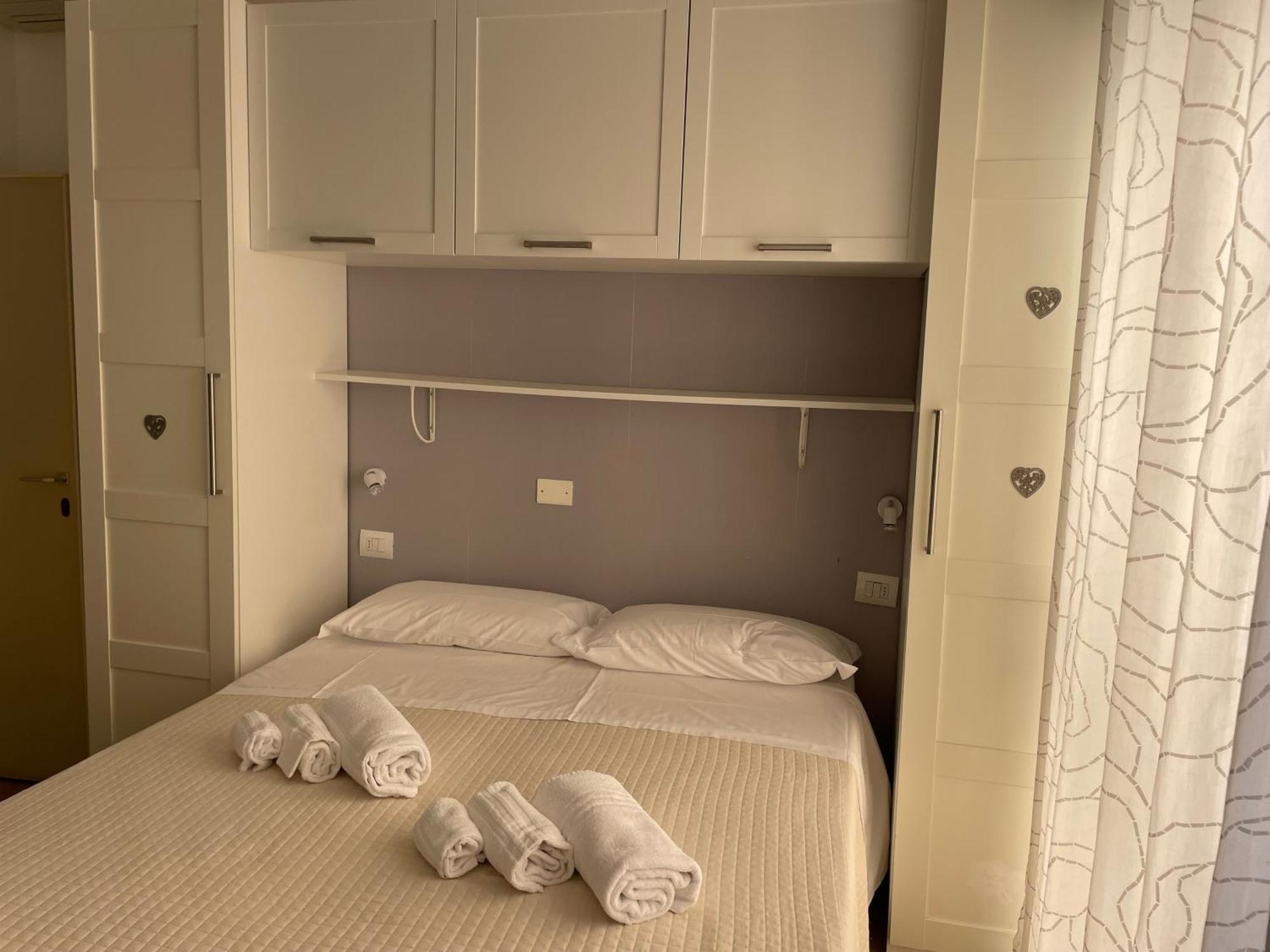 Hotel Barbiani Riccione Exterior photo